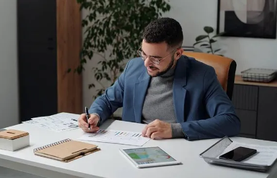 Accounting & Financial Reporting